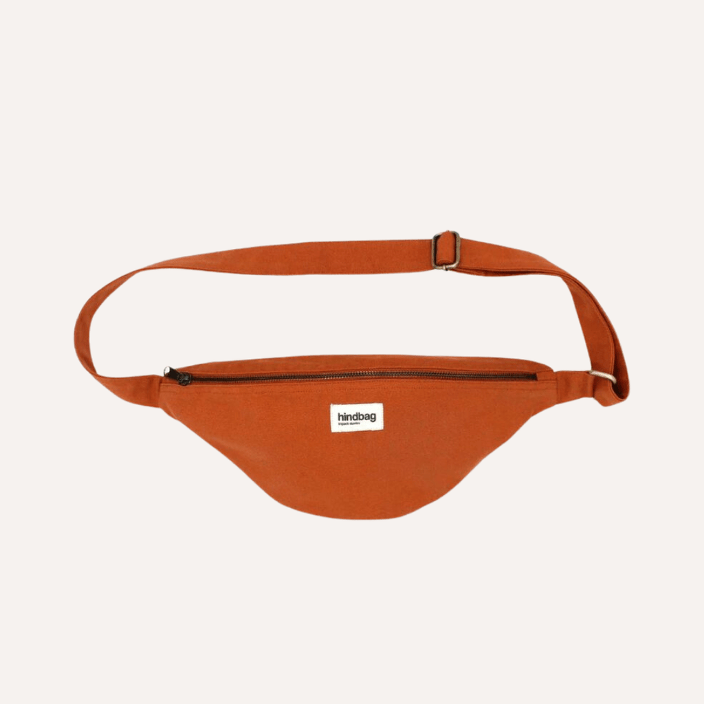 Unisex-Cross-Body-Bag-in-Sienna-by-Hindbag-1 Perfect gift idea for men and women. Gift idea boyfriends. Gift idea for fathers.