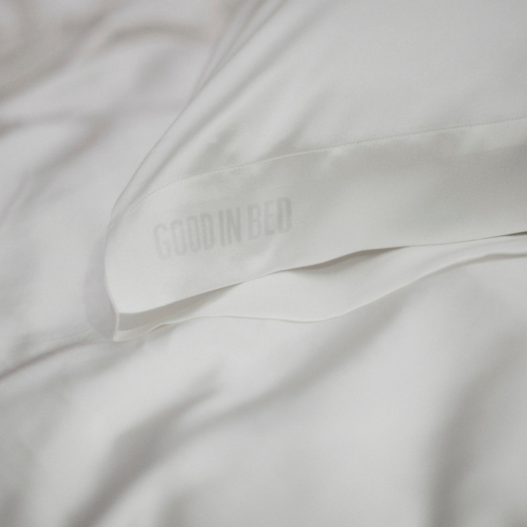 Washable-Silk-'Good-In-Bed'-Pillowcase-by-Lunya-6